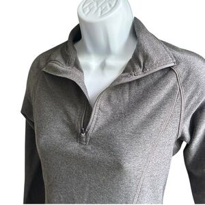 ✨3 for $18✨ Champion Women’s Athletic Gray Quarter-Zip Pullover